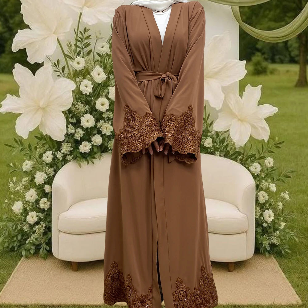 Safwa Noble Abaya