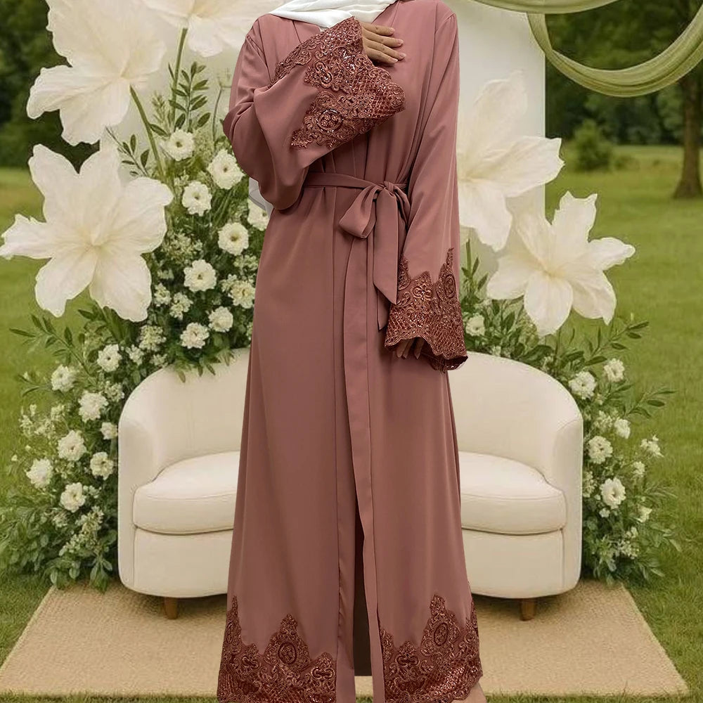 Safwa Noble Abaya