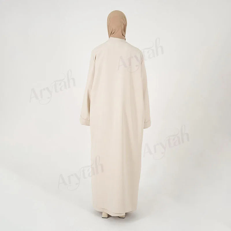 Anwar Signature Abaya
