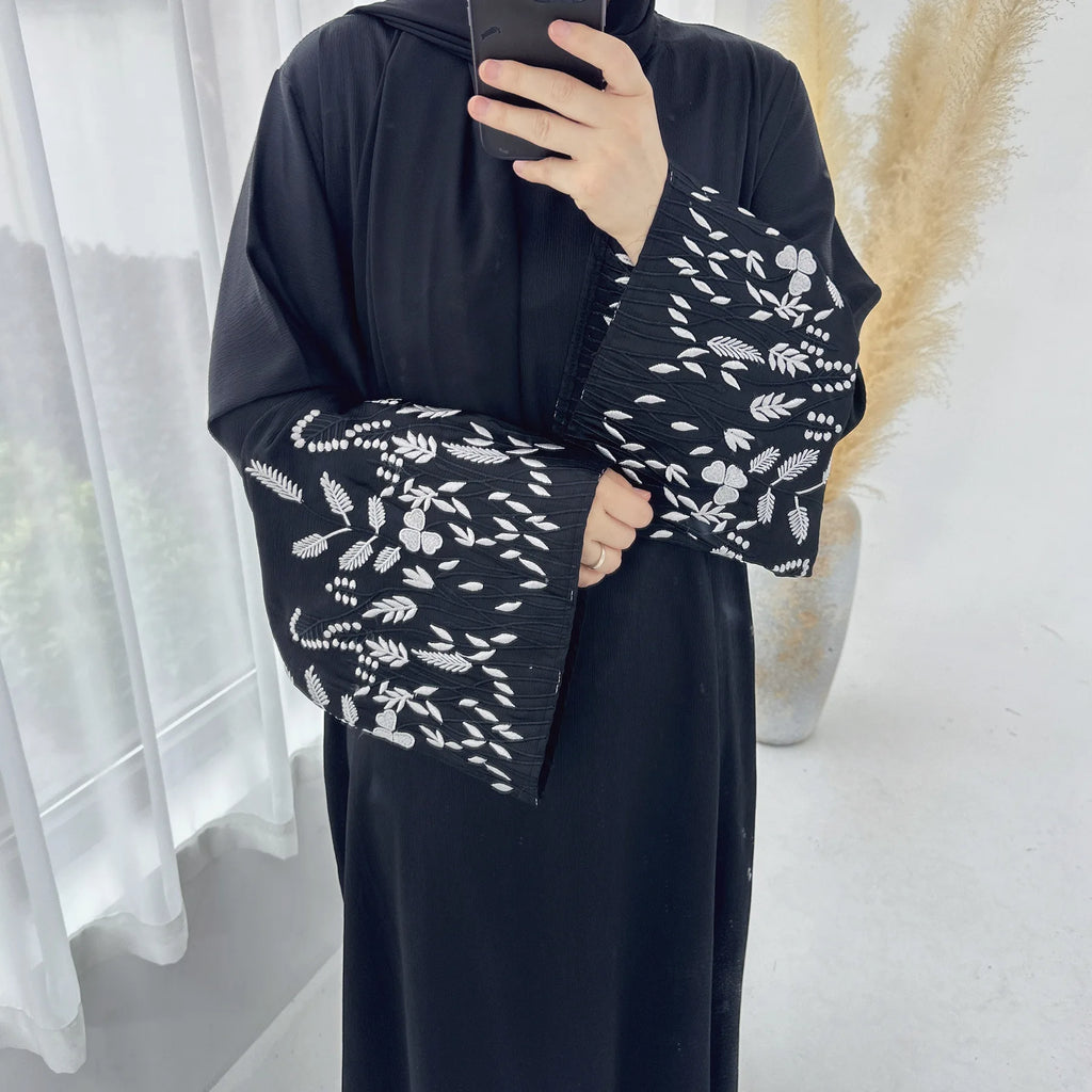 Mirsal Grand Abaya