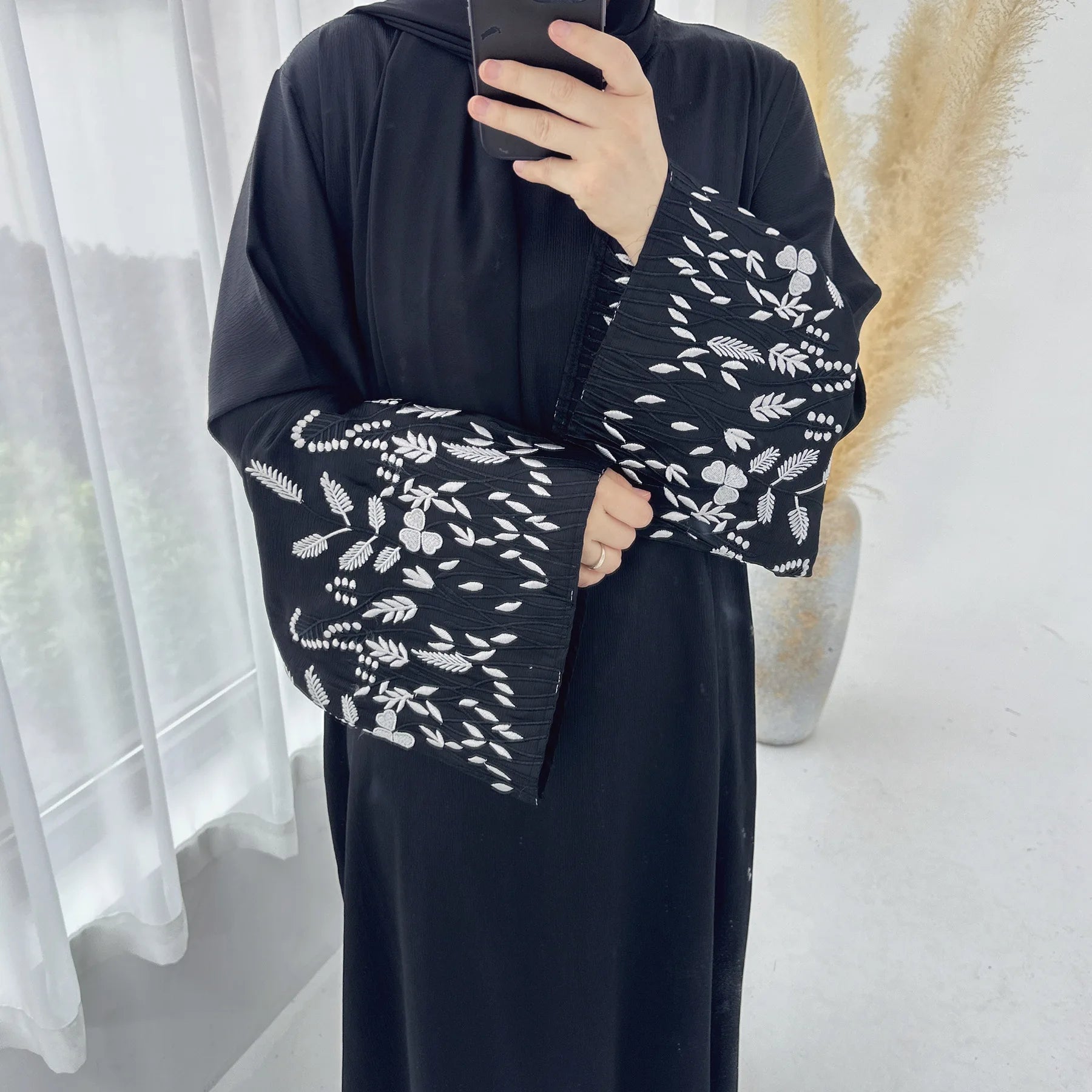 Mirsal Grand Abaya