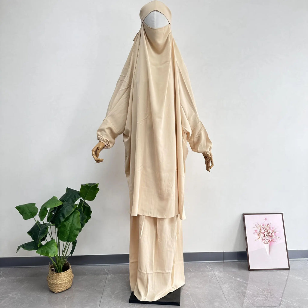 Sana Abaya