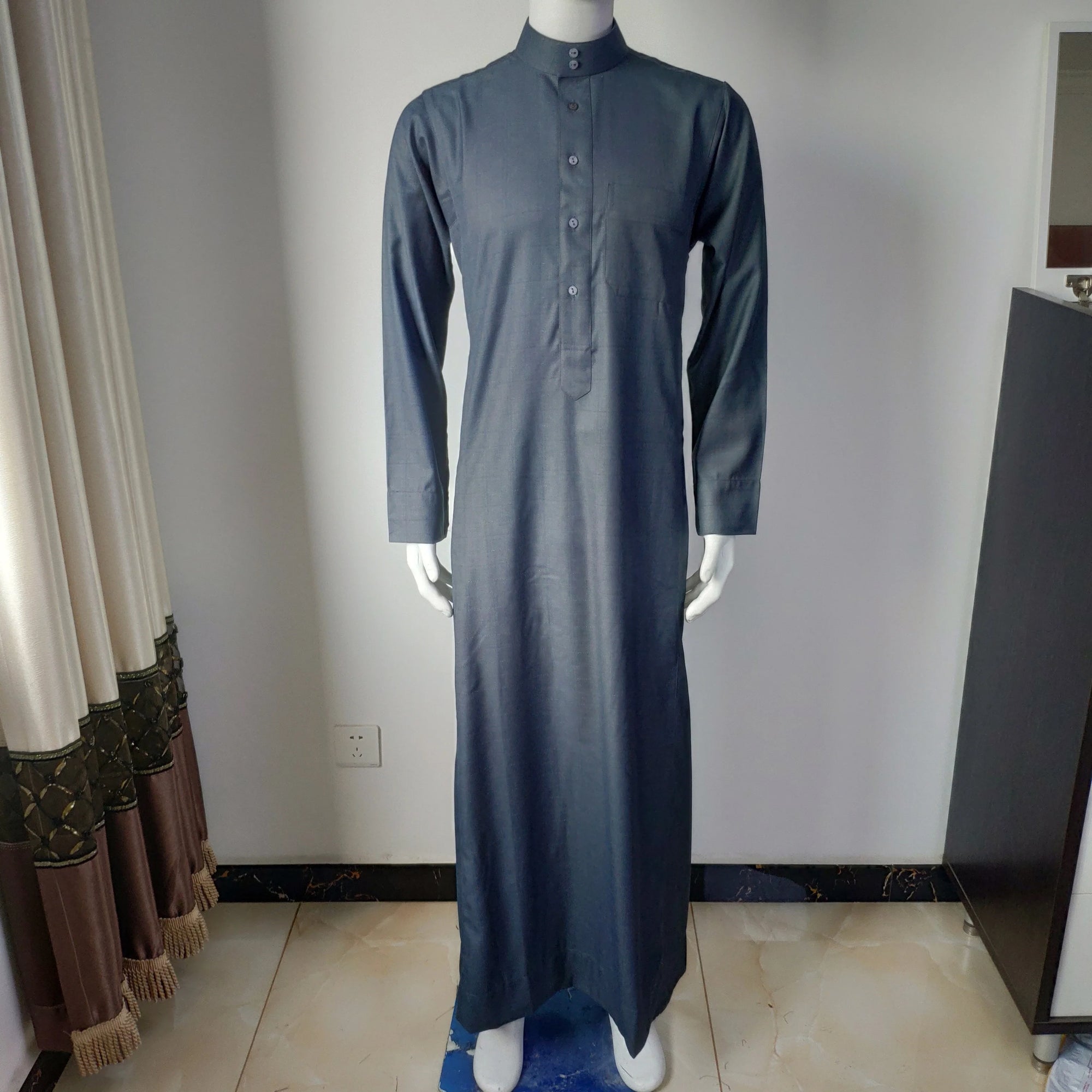 Anwar Prestige Thobe