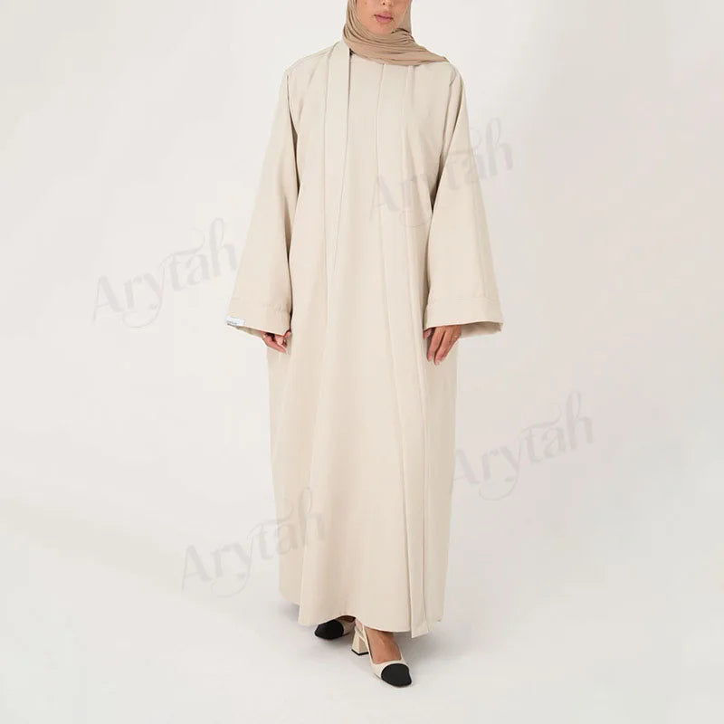 Anwar Signature Abaya